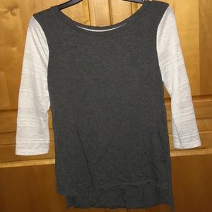 Women’s long sleeve tee